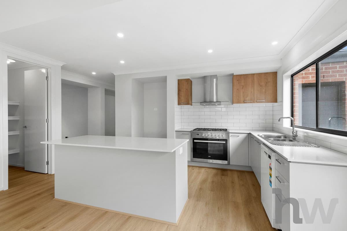 3 Bedajanawa Drive, GROVEDALE VIC 3216, Grovedale - Thumbnail 2