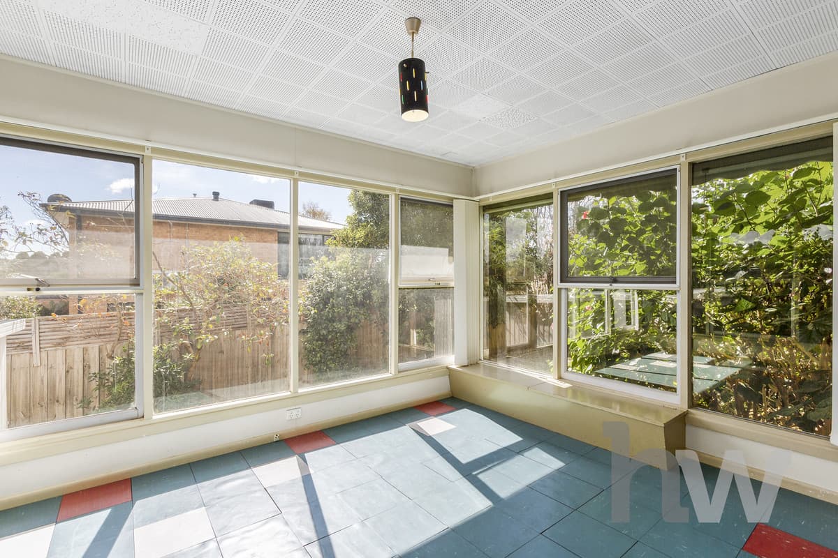 8 Moreton Bay Drive, HIGHTON VIC 3216, Highton - Thumbnail 6