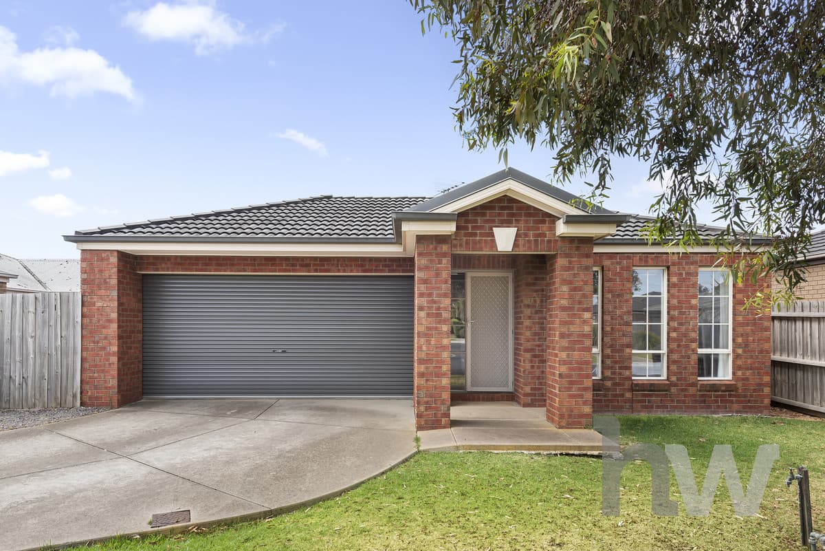 8 Ellesby Court, GROVEDALE VIC 3216, Grovedale - Image 1