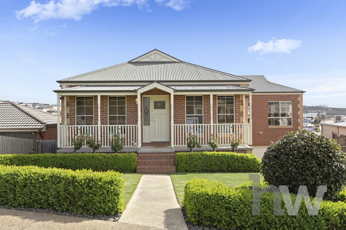 19 Exmoor Close, HIGHTON VIC 3216, Highton - Thumbnail 2