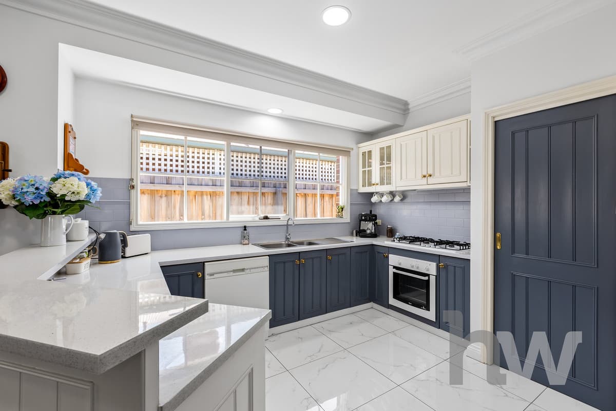 5 Sherman Court, LOVELY BANKS VIC 3213, Lovely Banks - Thumbnail 4
