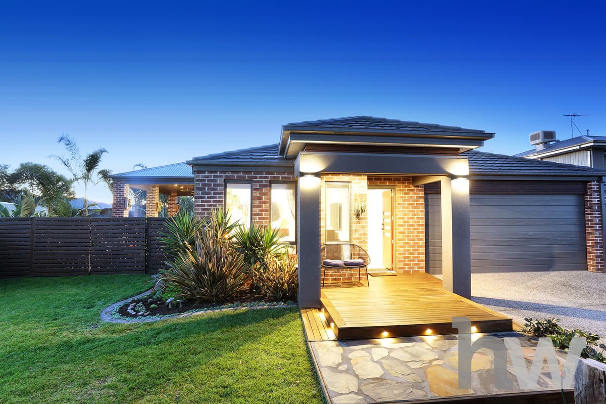 49 Westlakes Boulevard, LARA VIC 3212, Lara - Thumbnail 2