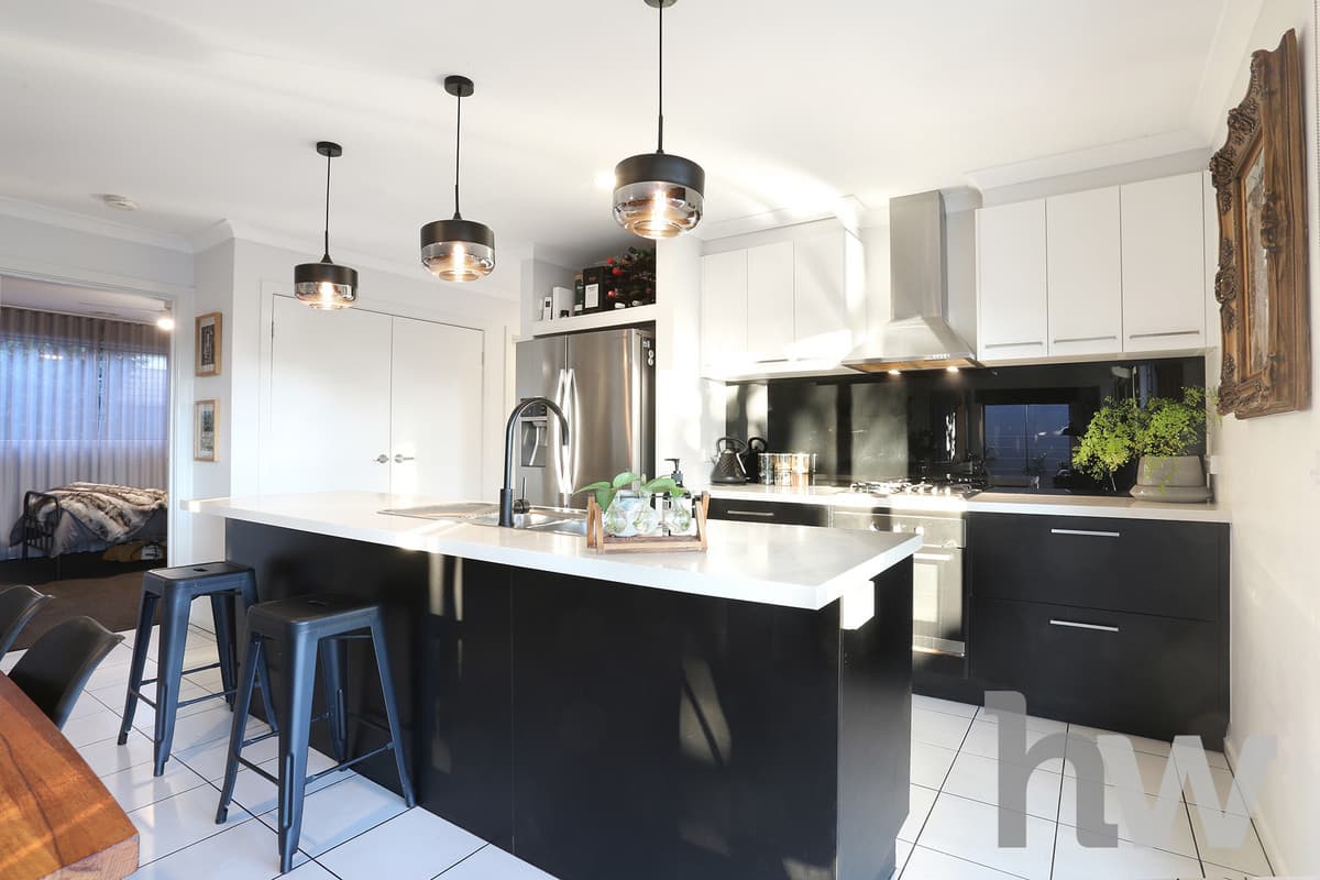 49 Westlakes Boulevard, LARA VIC 3212, Lara - Thumbnail 5