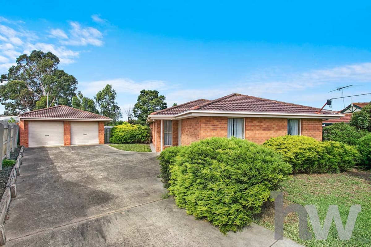 8 Bettsons Court, WHITTINGTON VIC 3219, Whittington - Image 1