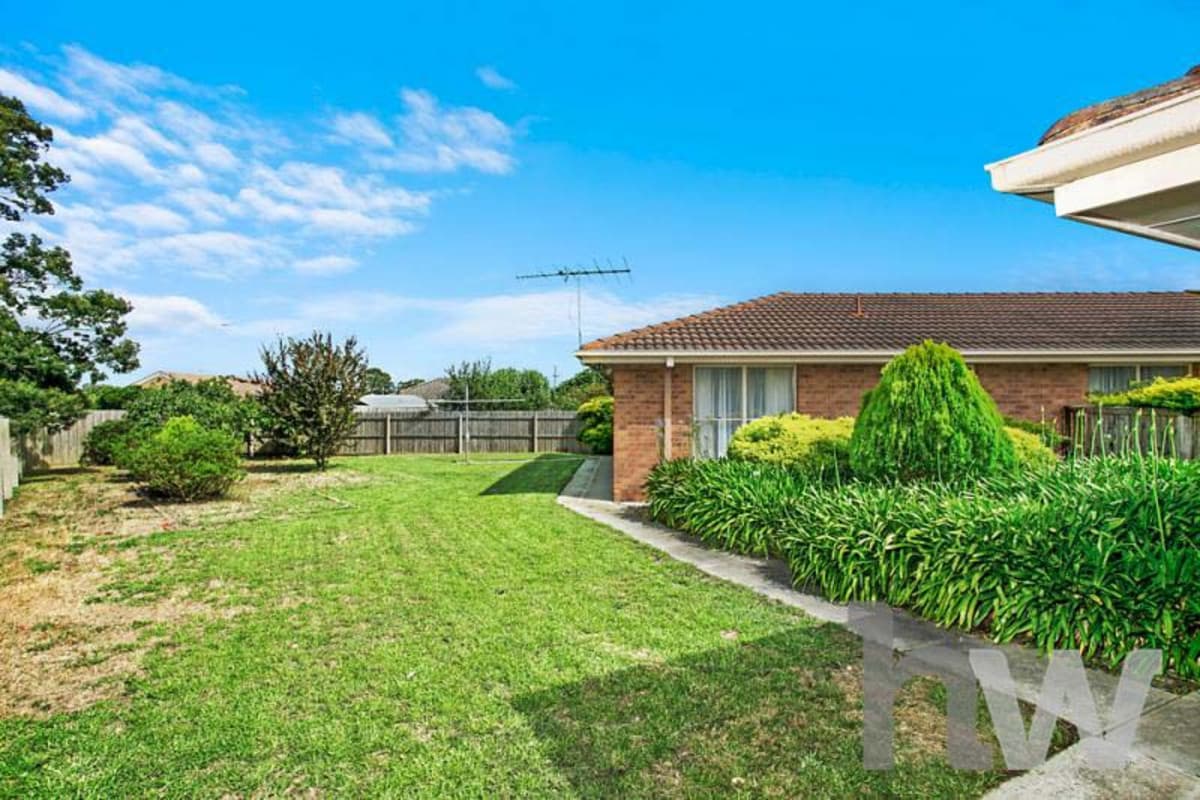 8 Bettsons Court, WHITTINGTON VIC 3219, Whittington - Thumbnail 7