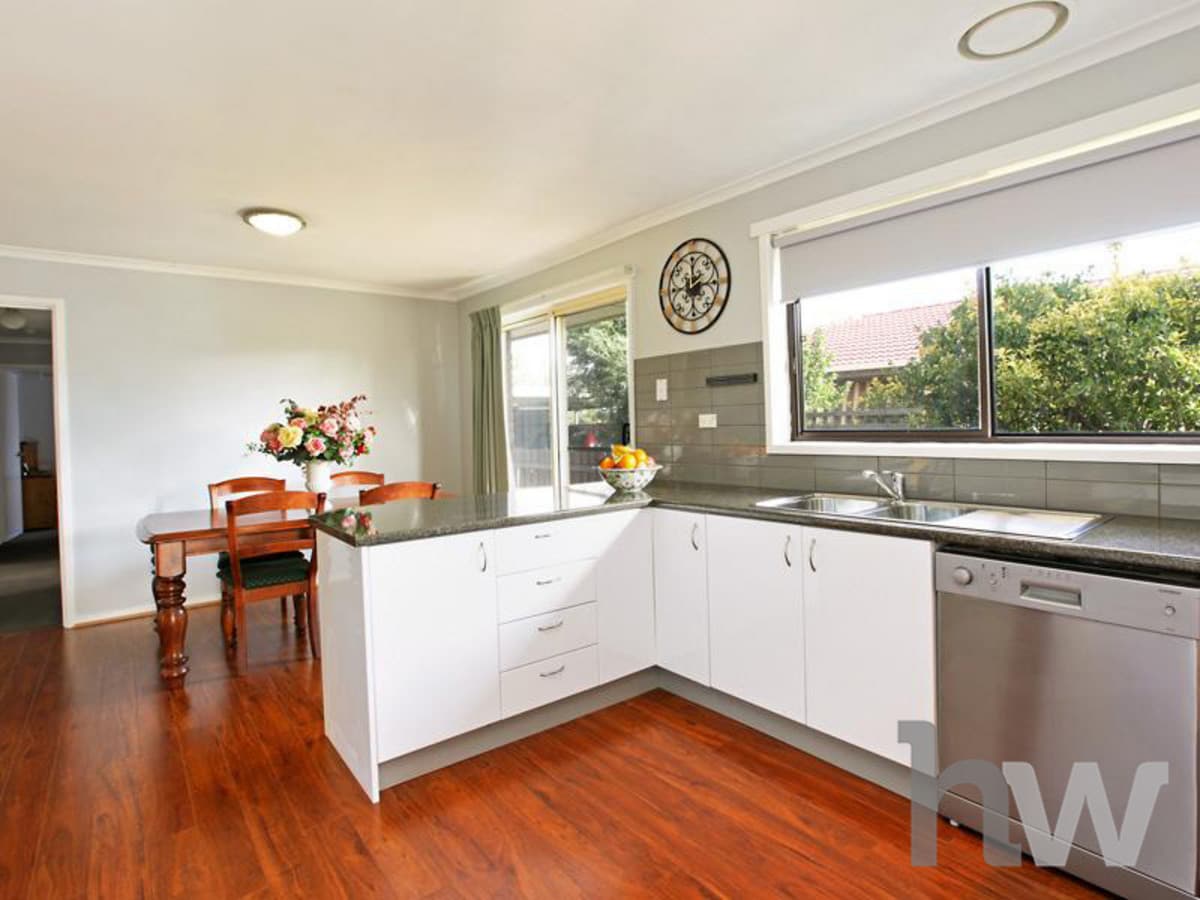 83 Wingarra Drive, GROVEDALE VIC 3216, Grovedale - Thumbnail 4
