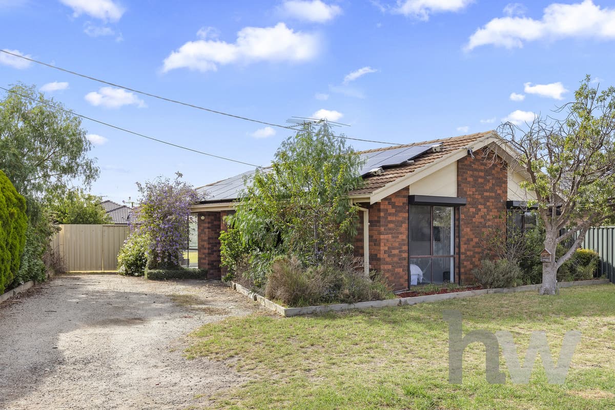 6 Newell Street, LARA VIC 3212, Lara - Image 1