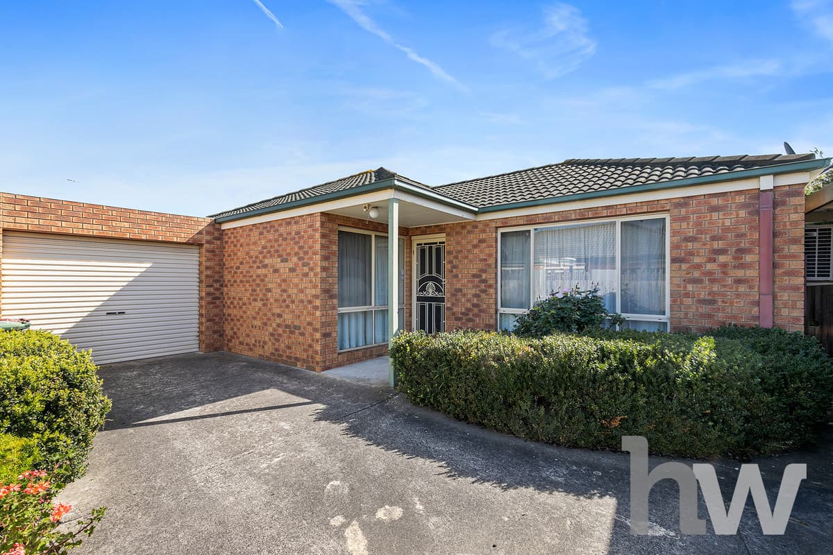 2 / 5 Waratah Place, GROVEDALE VIC 3216, Grovedale - Image 1