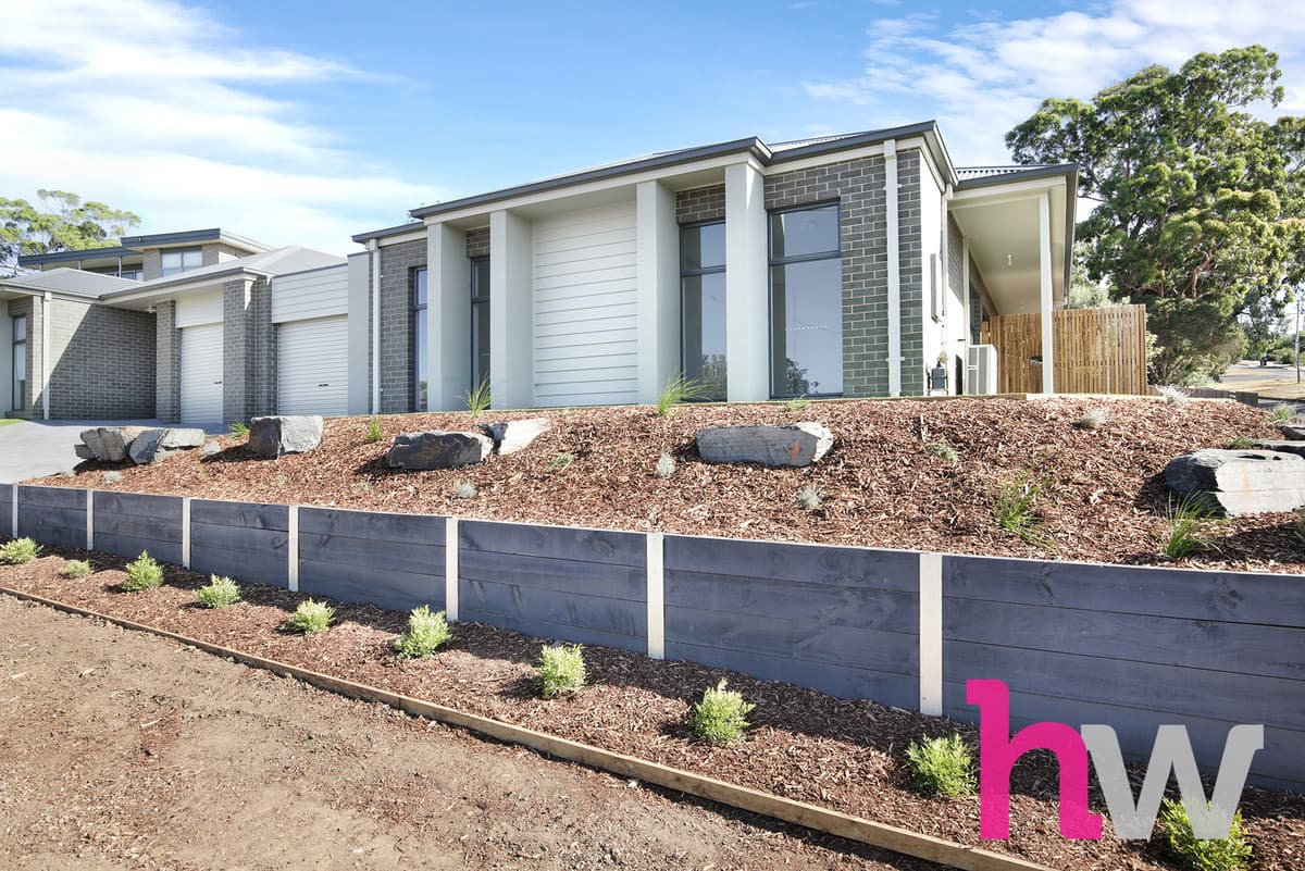 28C Lambhill Crescent, HIGHTON VIC 3216, Highton - Image 1
