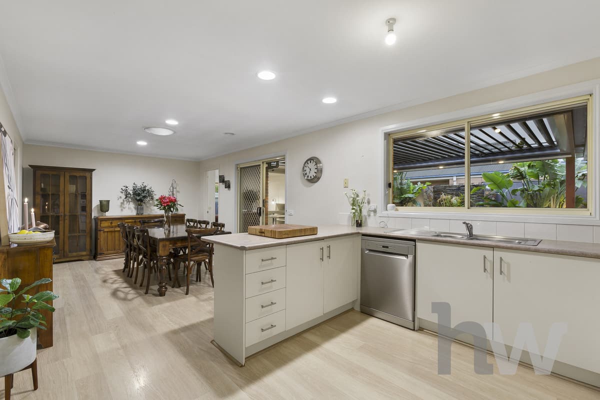 16 Egret Court, LARA VIC 3212, Lara - Thumbnail 7