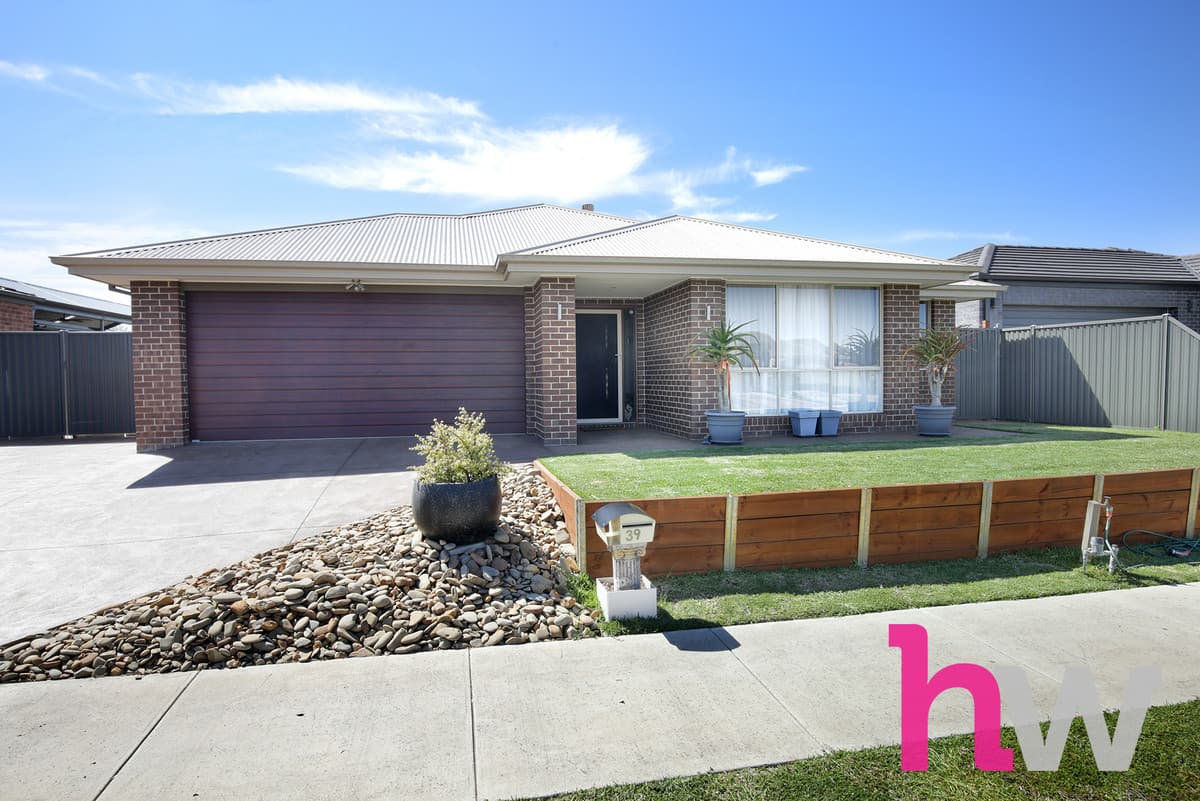 39 Nankeen Avenue, LARA VIC 3212, Lara - Image 1