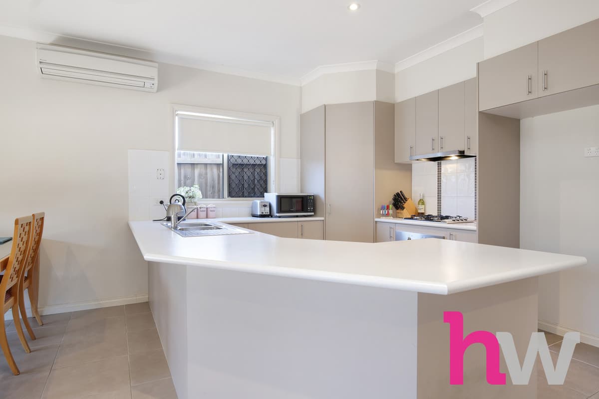2 Muscovy Drive, GROVEDALE VIC 3216, Grovedale - Thumbnail 8