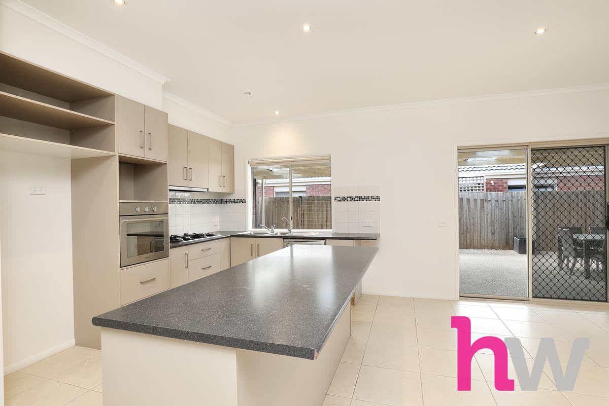 25 Michael Court, GROVEDALE VIC 3216, Grovedale - Thumbnail 4