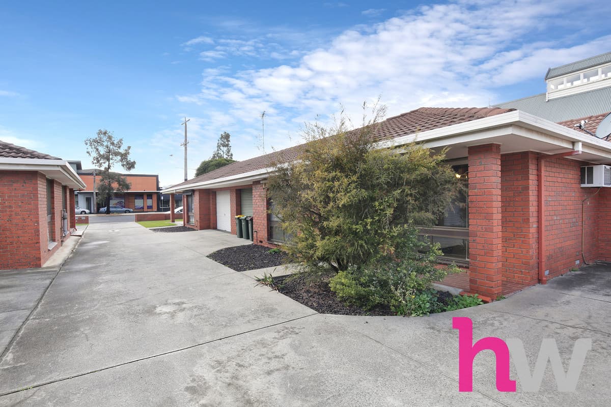 2 / 20 Ormond Road, EAST GEELONG VIC 3219, East Geelong - Thumbnail 2