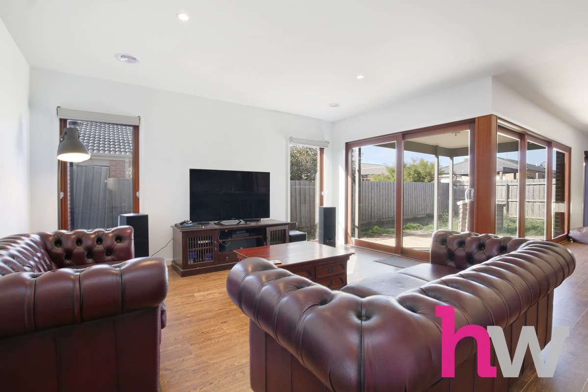 21 Whitfords Drive, ARMSTRONG CREEK VIC 3217, Armstrong Creek - Thumbnail 3