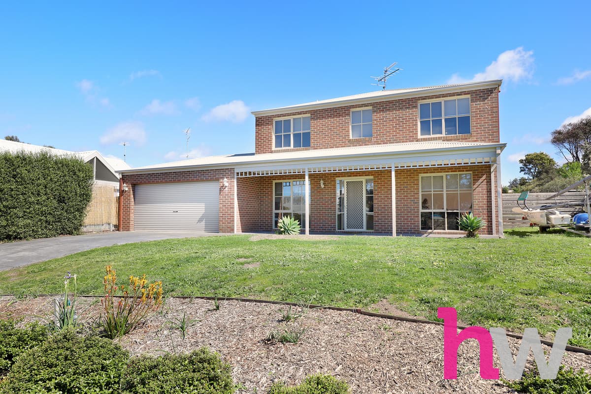 11 Glaneuse Avenue, TORQUAY VIC 3228, Torquay - Image 1