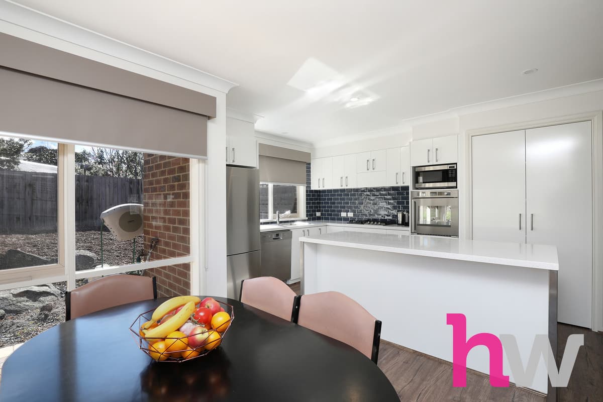 11 Glaneuse Avenue, TORQUAY VIC 3228, Torquay - Thumbnail 5