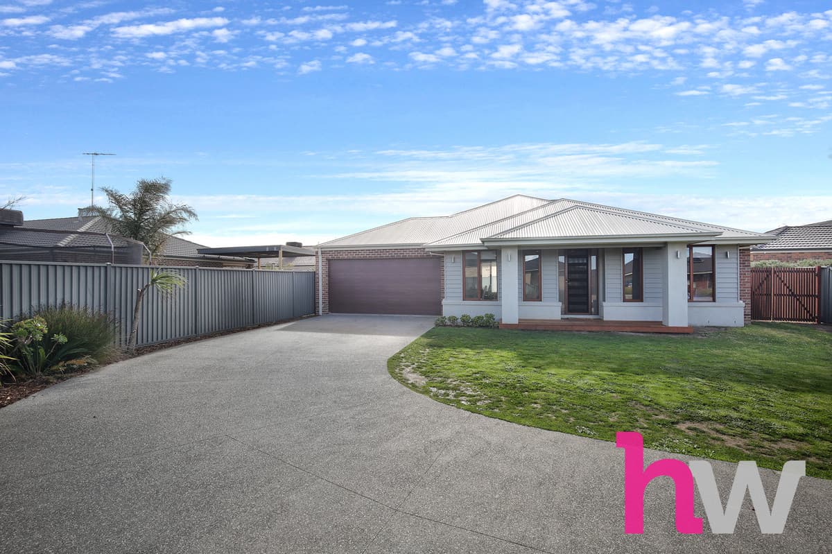 11 Mallard Court, LARA VIC 3212, Lara - Image 1