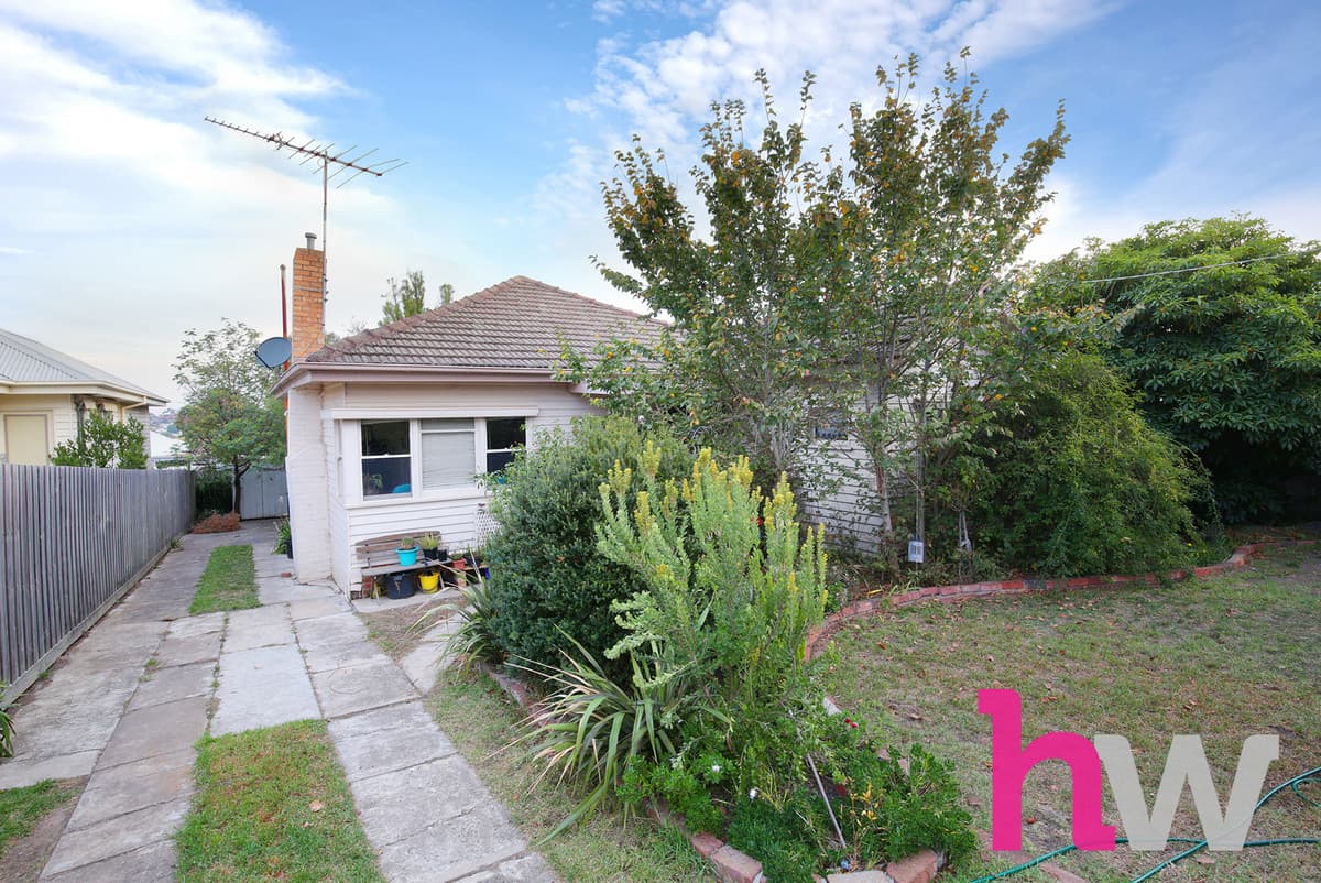11 Malvern Grove, MANIFOLD HEIGHTS VIC 3218, Manifold Heights - Thumbnail 2