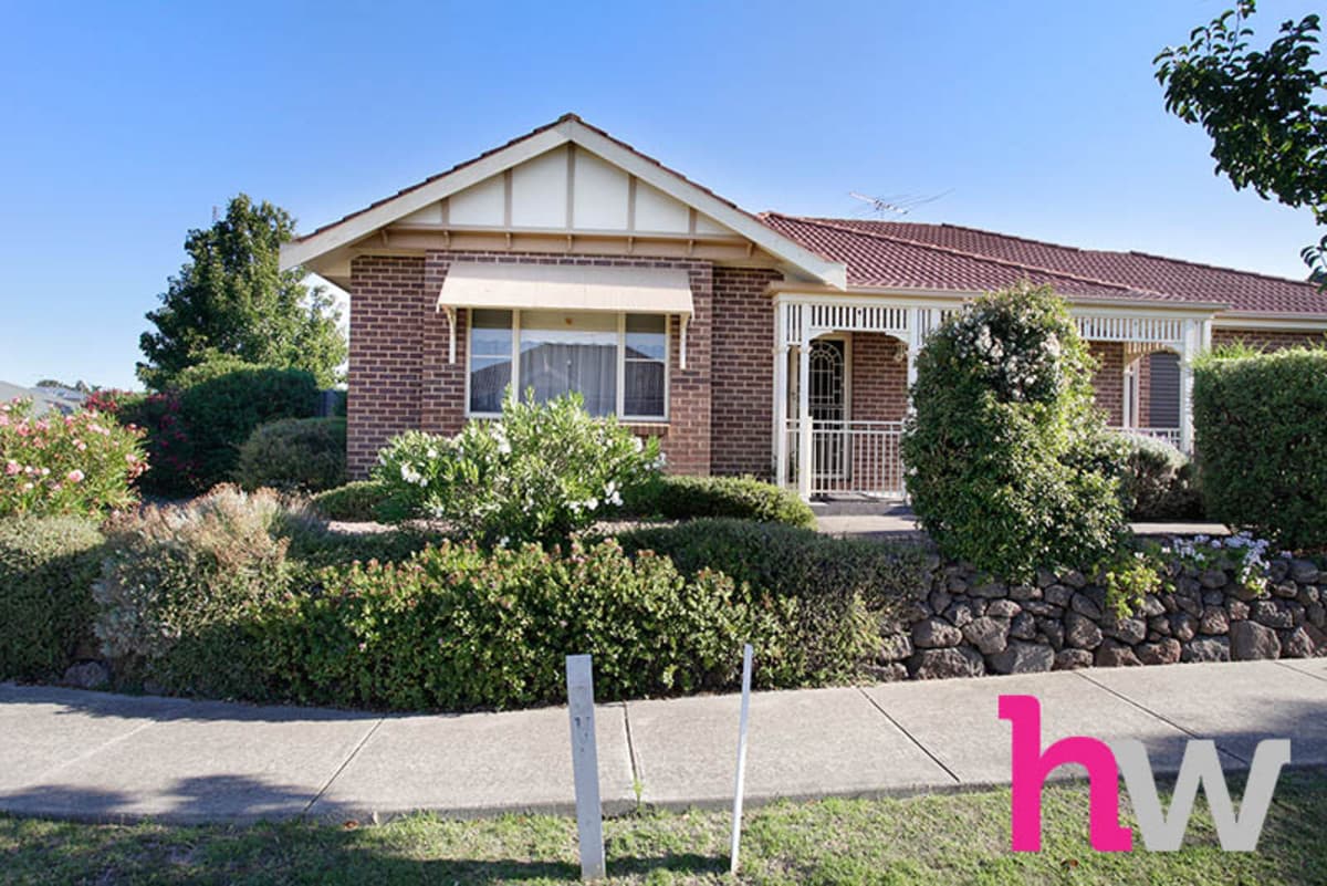 86 Augustine Drive, HIGHTON VIC 3216, Highton - Thumbnail 2