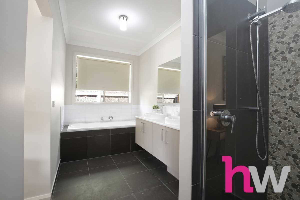 1 Wild Oak Avenue, ARMSTRONG CREEK VIC 3217, Armstrong Creek - Thumbnail 5
