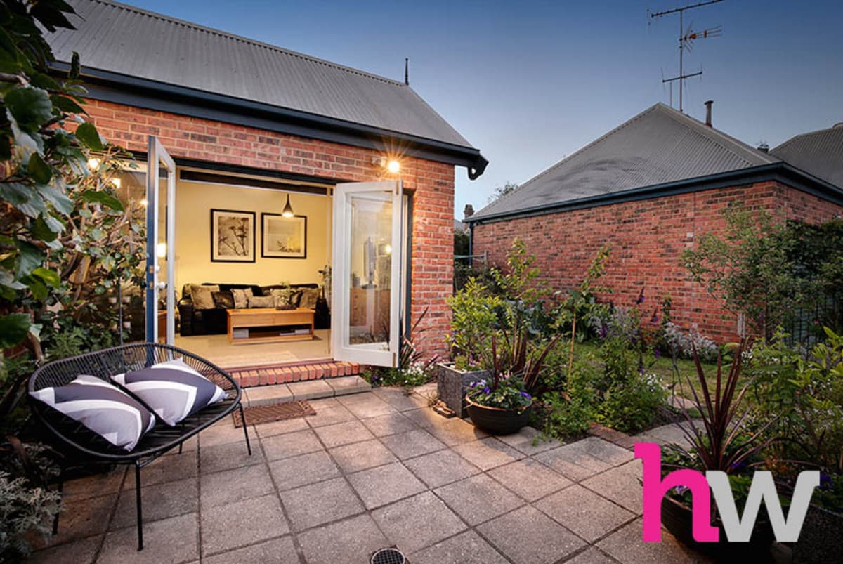 2 / 21 Russell Street, NEWTOWN VIC 3220, Newtown - Thumbnail 2