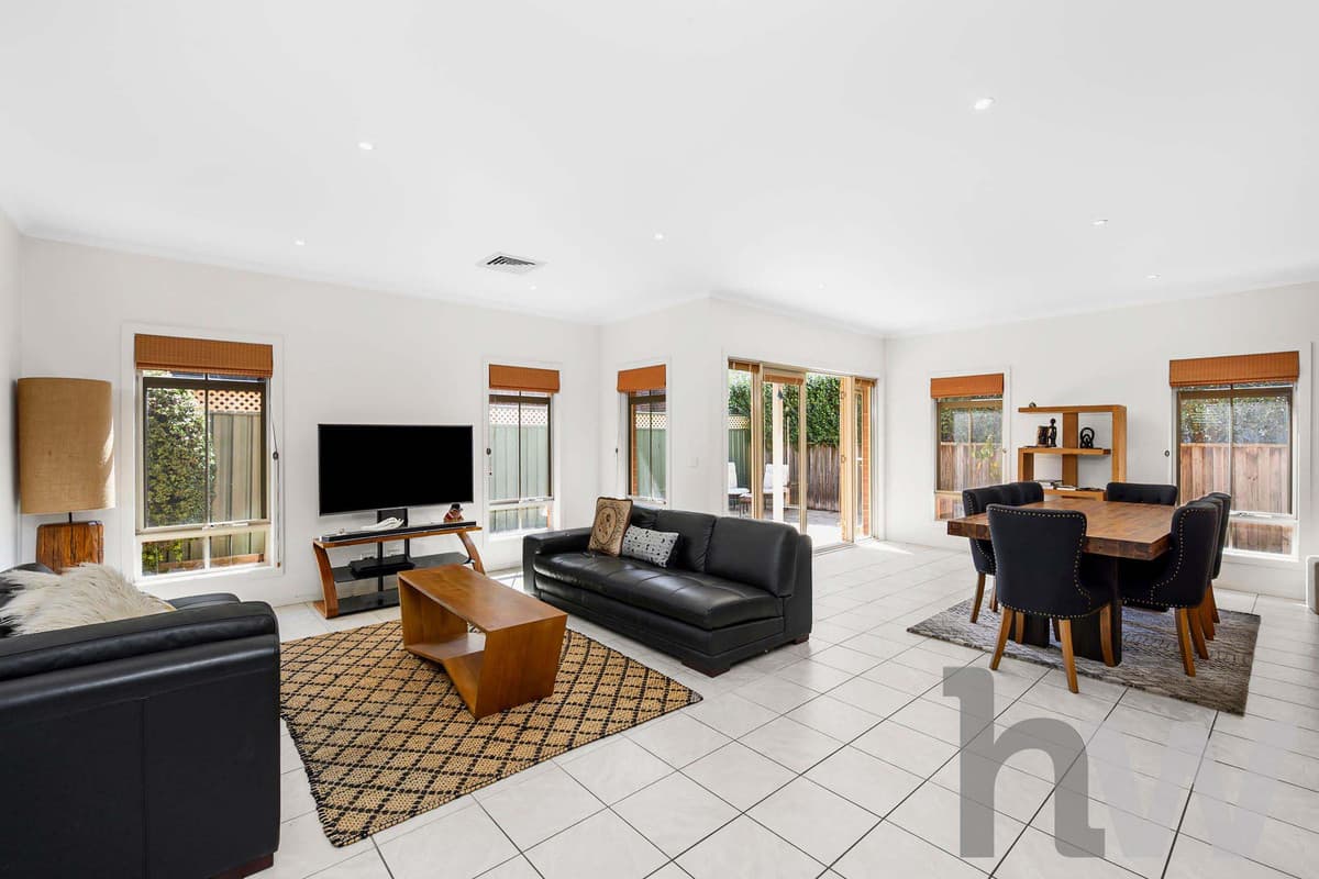 10 College Court, NEWTOWN VIC 3220, Newtown - Thumbnail 5
