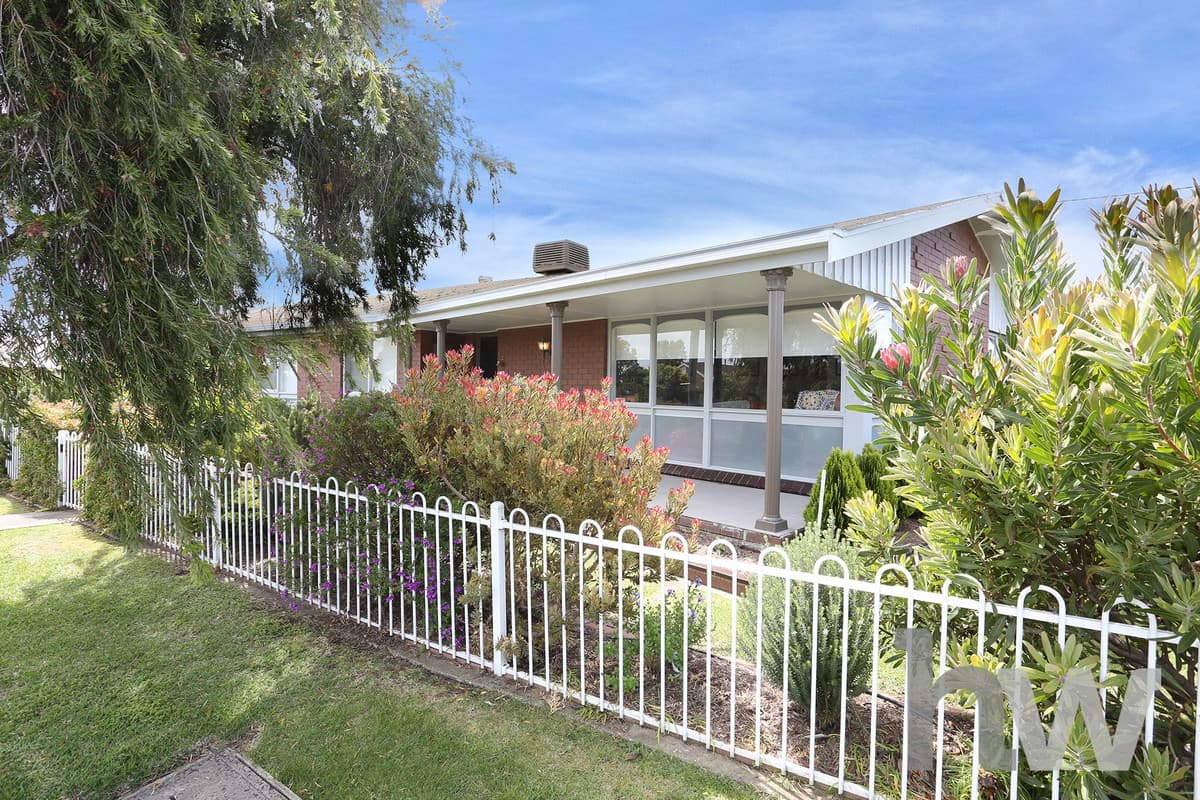 22 Norfolk Avenue, GROVEDALE VIC 3216, Grovedale - Thumbnail 2