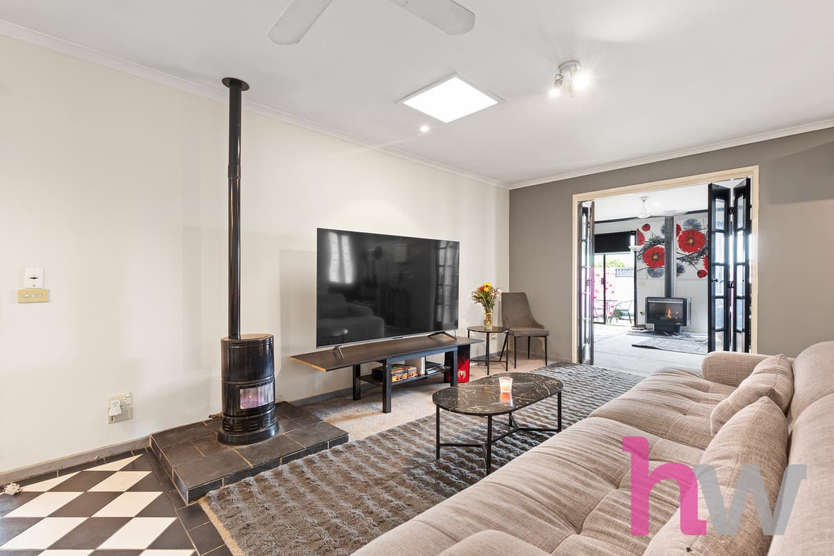 26 Meadenhall Drive, ST ALBANS PARK VIC 3219, St Albans Park - Thumbnail 5