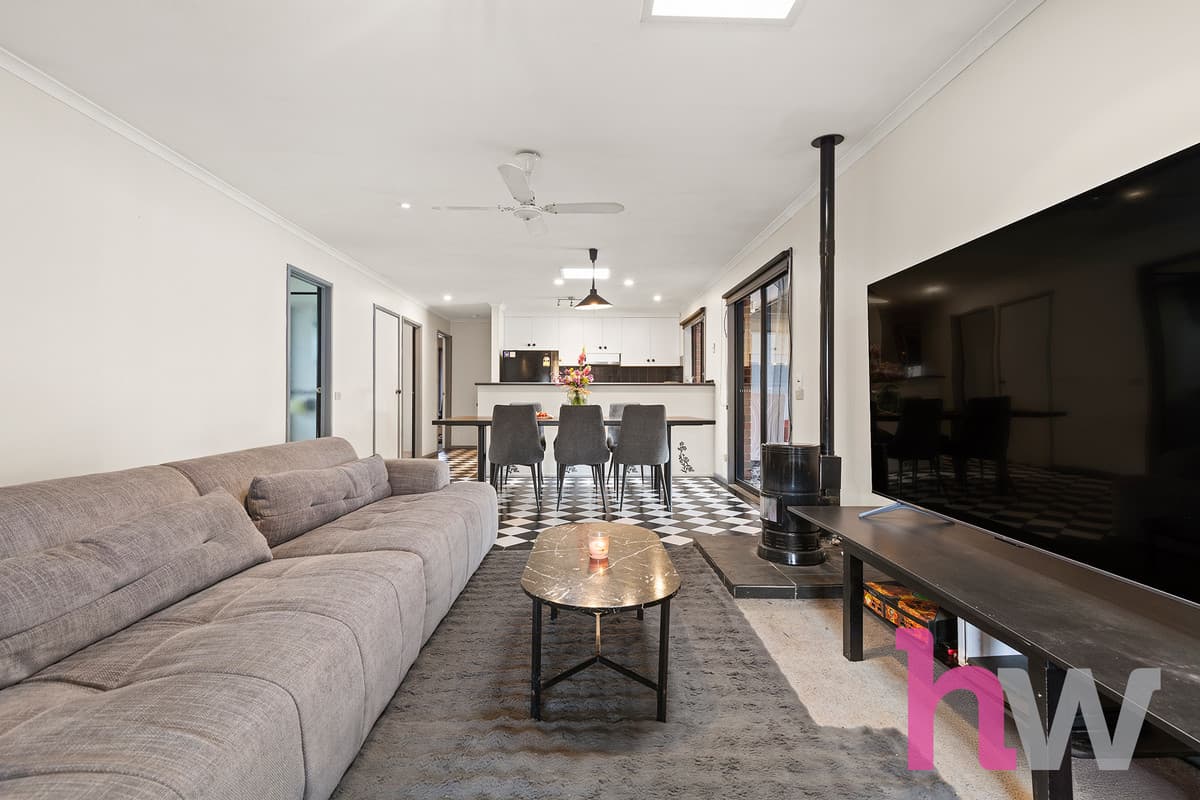 26 Meadenhall Drive, ST ALBANS PARK VIC 3219, St Albans Park - Thumbnail 6