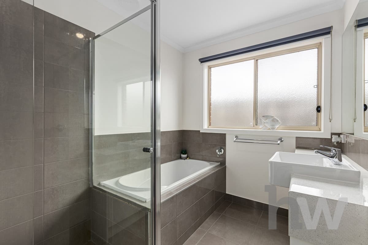 96 Reynolds Road, BELMONT VIC 3216, Belmont - Thumbnail 7