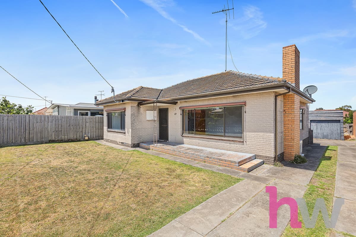 37 Pavo Street, BELMONT VIC 3216, Belmont - Thumbnail 2