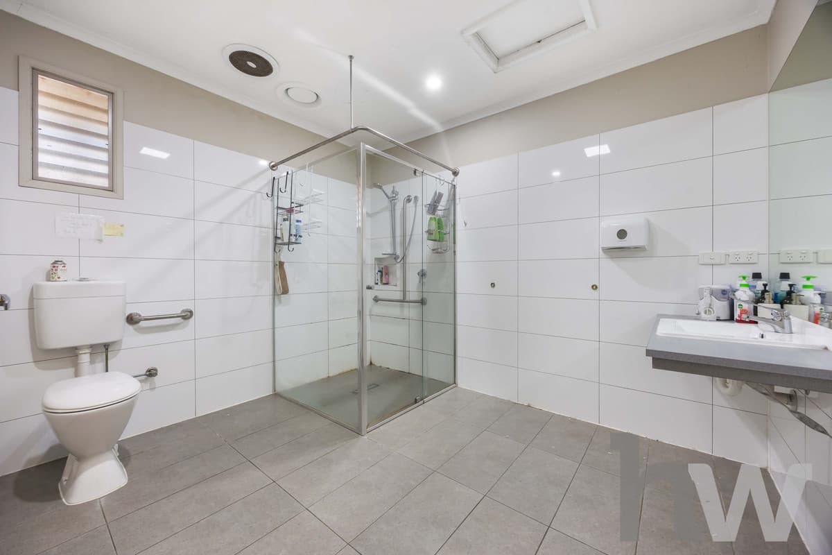 25 Carnarvon Drive, GROVEDALE VIC 3216, Grovedale - Thumbnail 8