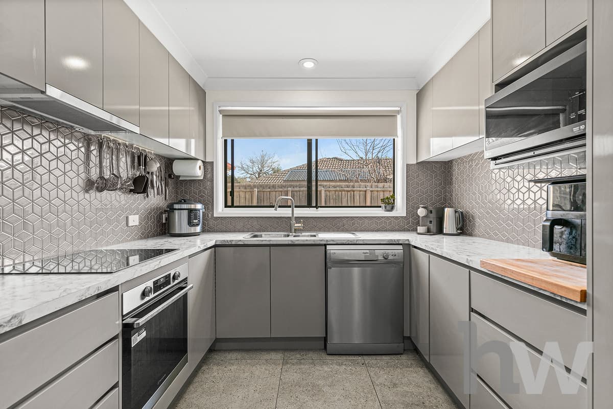 53 Smeaton Close, LARA VIC 3212, Lara - Thumbnail 2