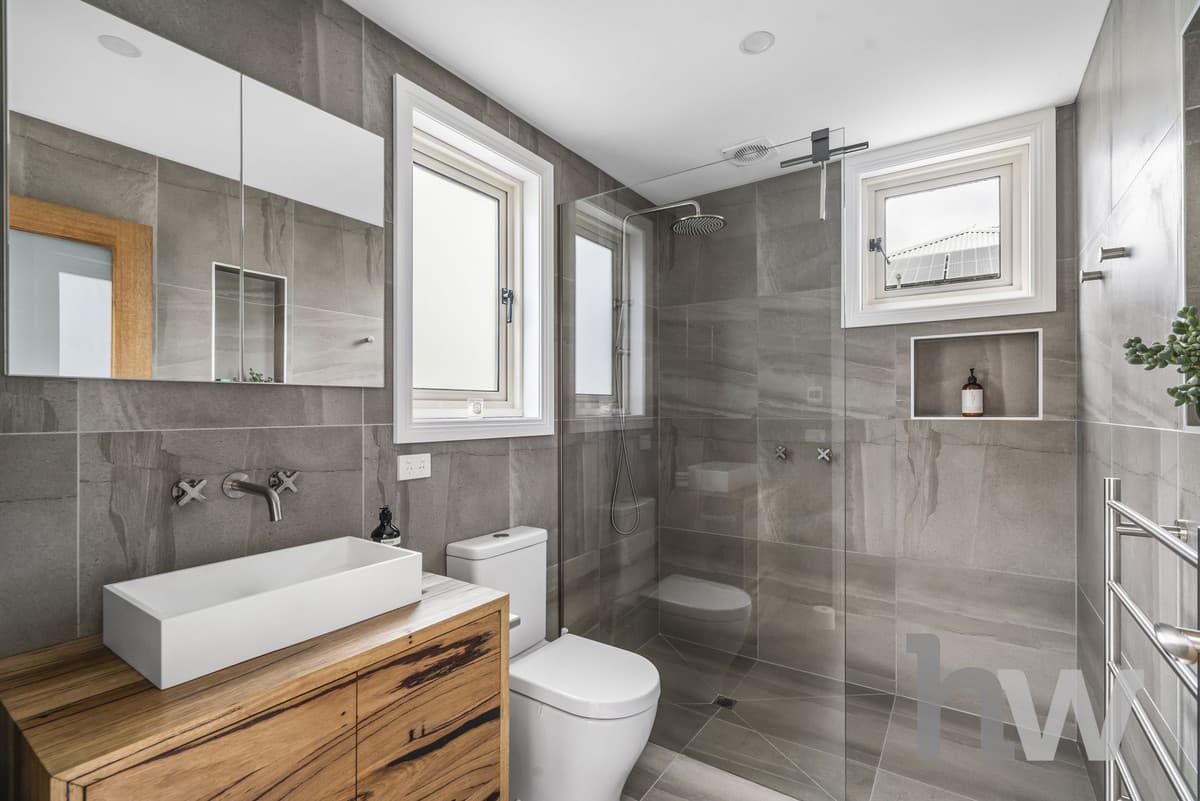 1 Tully Street, EAST GEELONG VIC 3219, East Geelong - Thumbnail 8