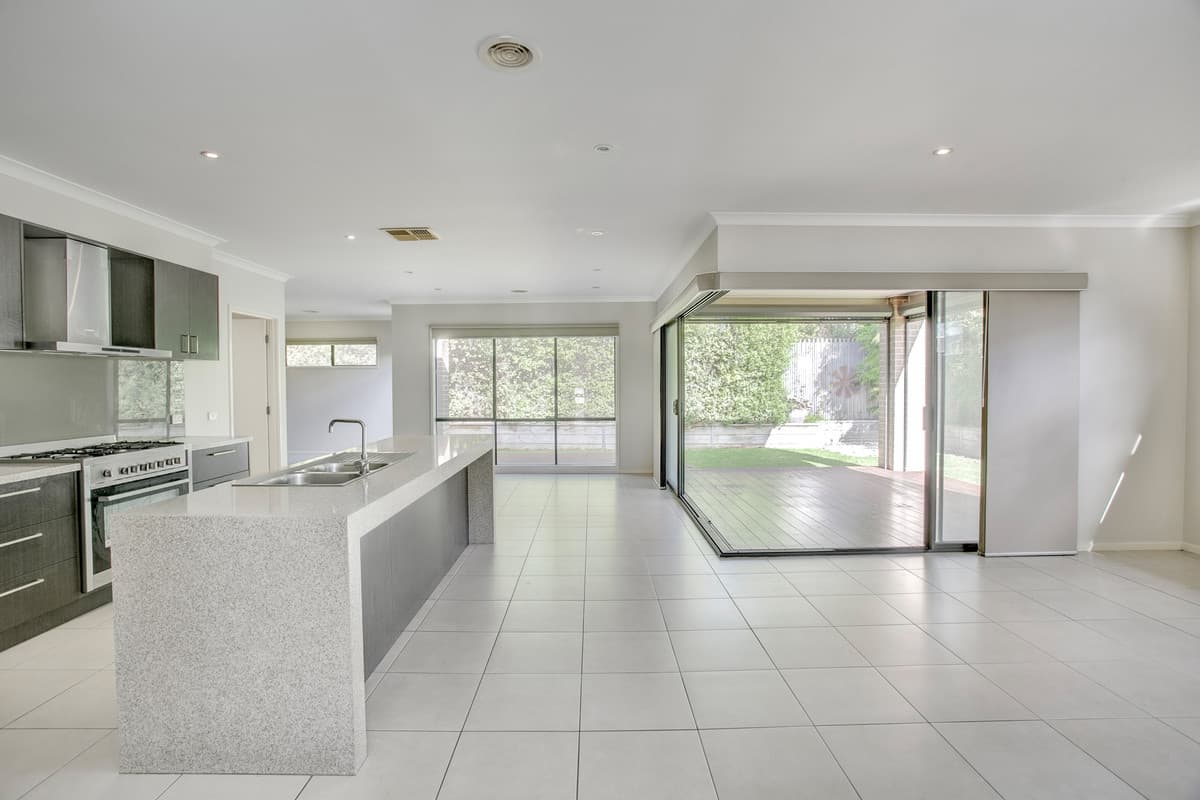 45 Anstead Avenue, CURLEWIS VIC 3222, Curlewis - Thumbnail 3