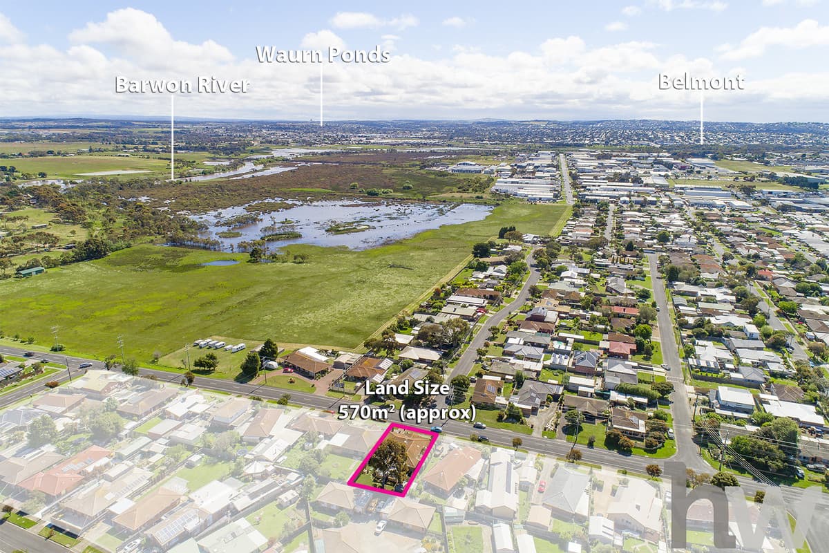 319 Wilsons Road, ST ALBANS PARK VIC 3219, St Albans Park - Thumbnail 2
