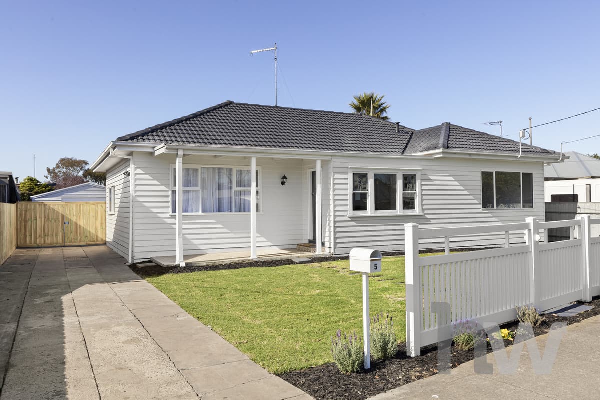 5 Nelson Avenue, NEWCOMB VIC 3219, Newcomb - Image 1