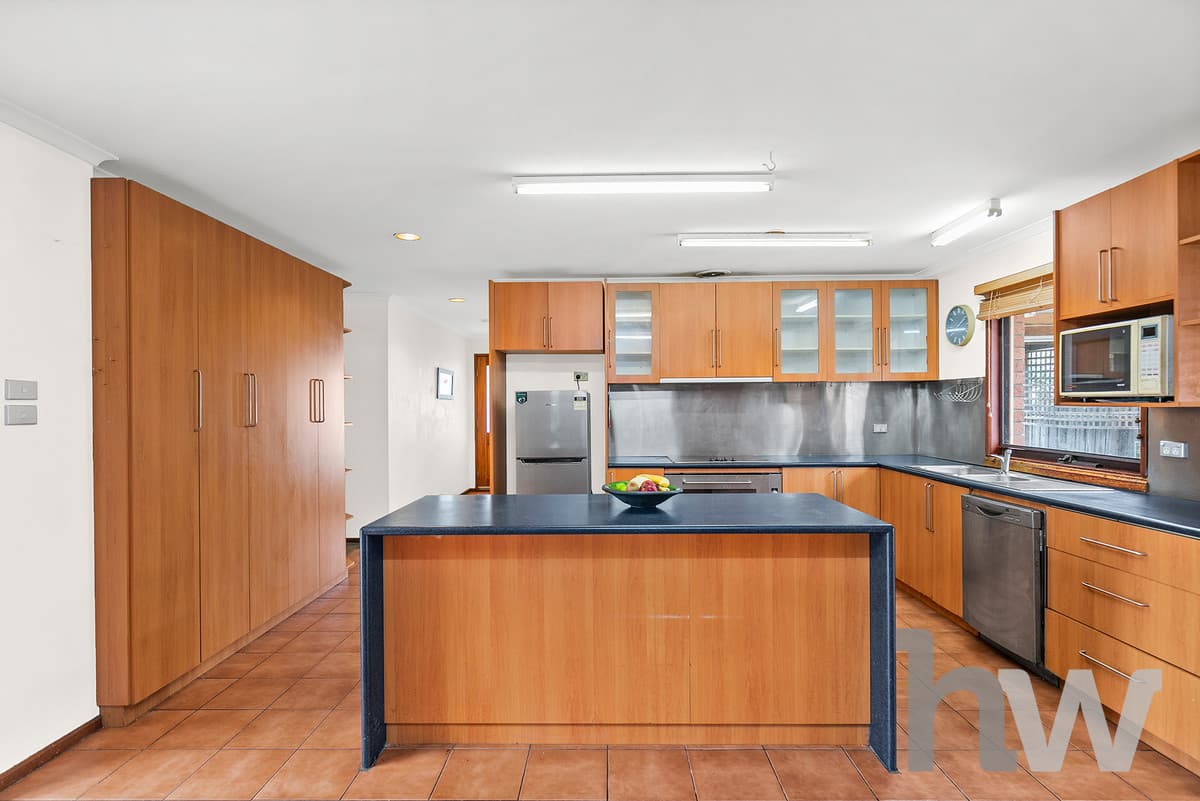 8 Cudgee Court, CORIO VIC 3214, Corio - Thumbnail 3