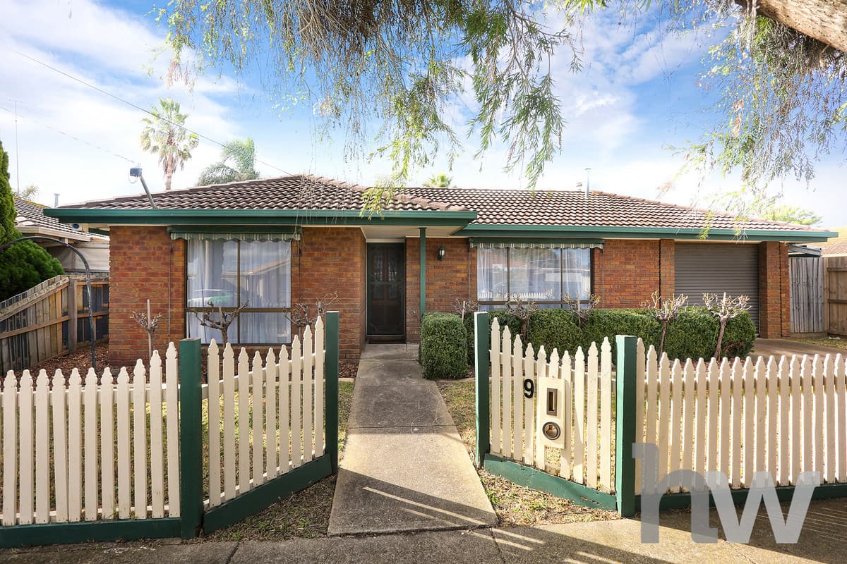 9 Ottoman Court, ST ALBANS PARK VIC 3219, St Albans Park - Image 1