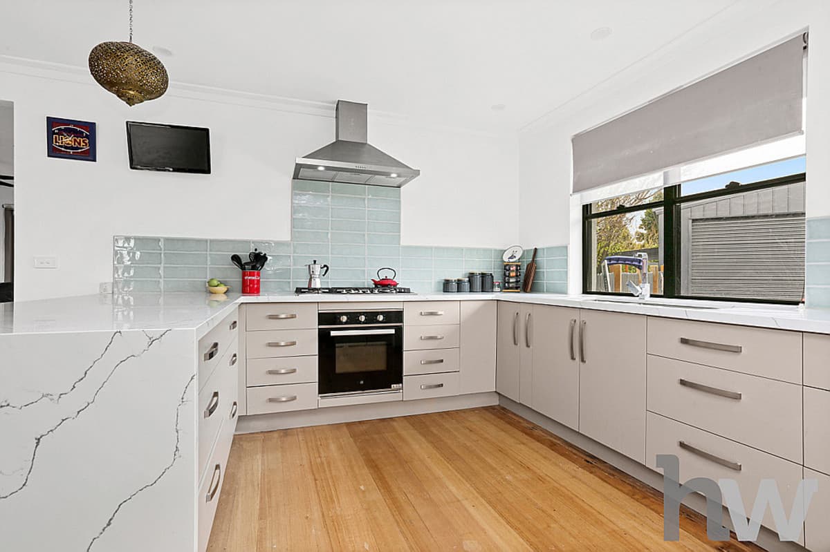 2 Diosma Court, NEWCOMB VIC 3219, Newcomb - Image 1