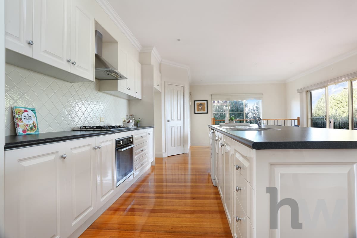 13 Sunderland Road, WANDANA HEIGHTS VIC 3216, Wandana Heights - Thumbnail 2