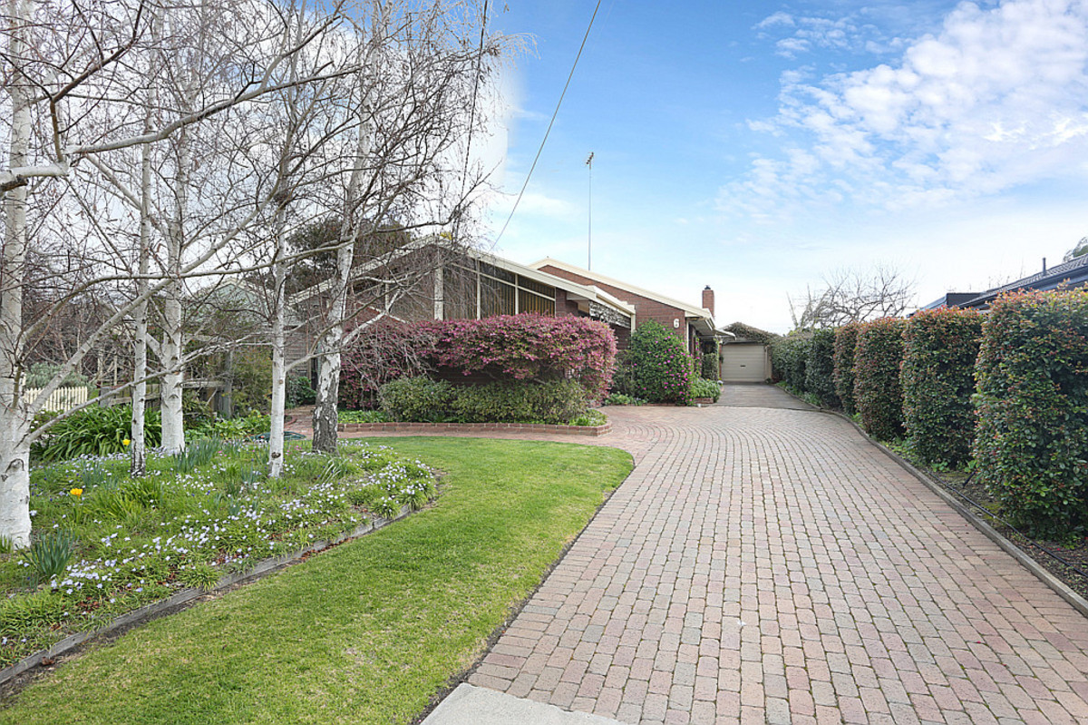 6 Rimfire Close, ST ALBANS PARK VIC 3219, St Albans Park - Image 1