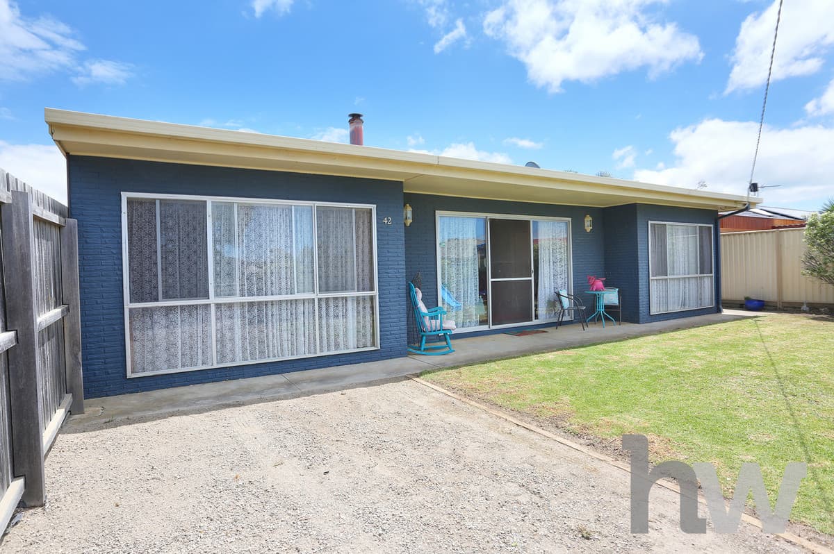 42 Lake View Crescent, ST LEONARDS VIC 3223, St Leonards - Image 1