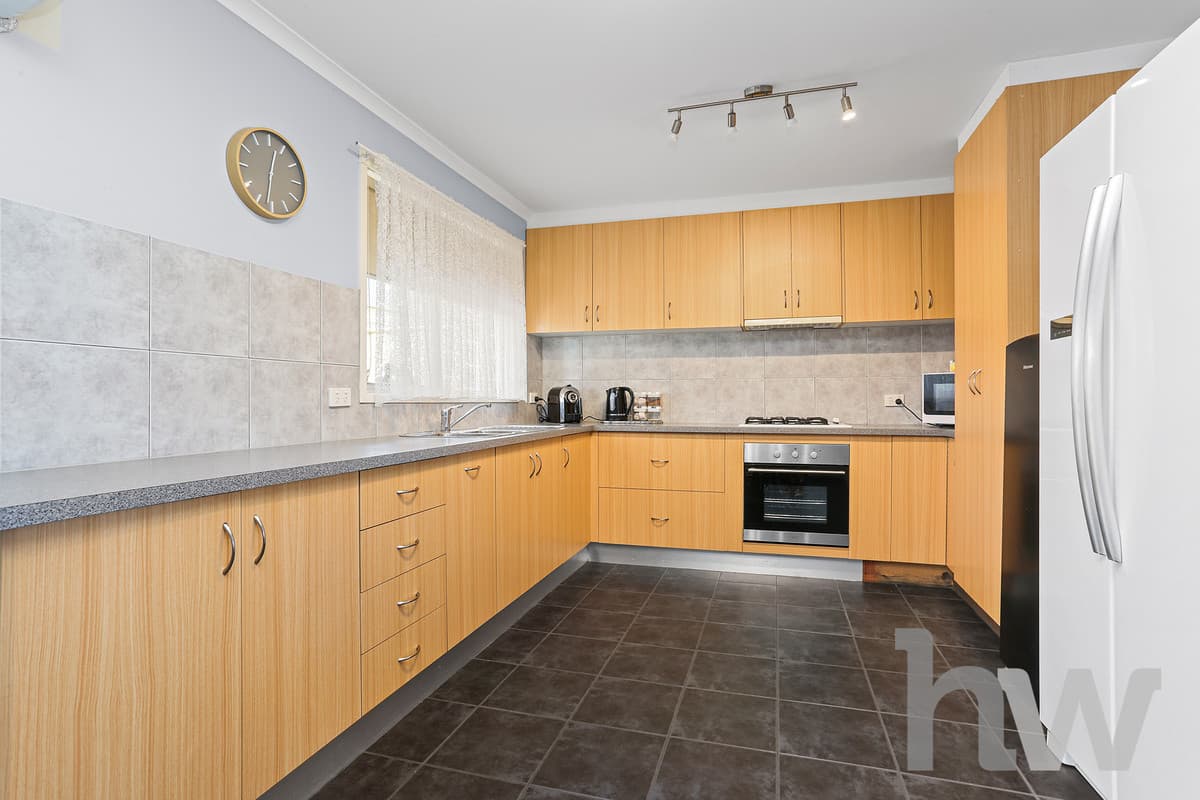 42 Lake View Crescent, ST LEONARDS VIC 3223, St Leonards - Thumbnail 4