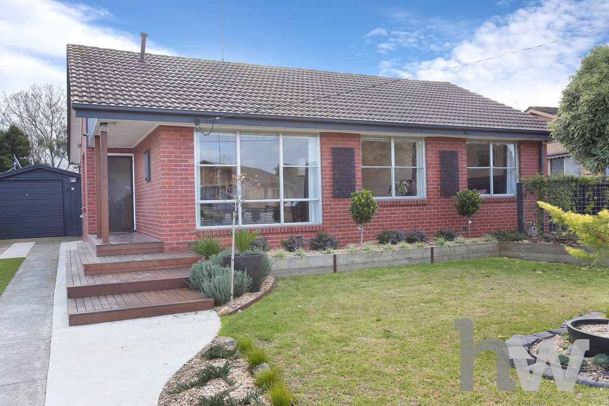 38 Hitchcock Street, BREAKWATER VIC 3219, Breakwater - Thumbnail 2