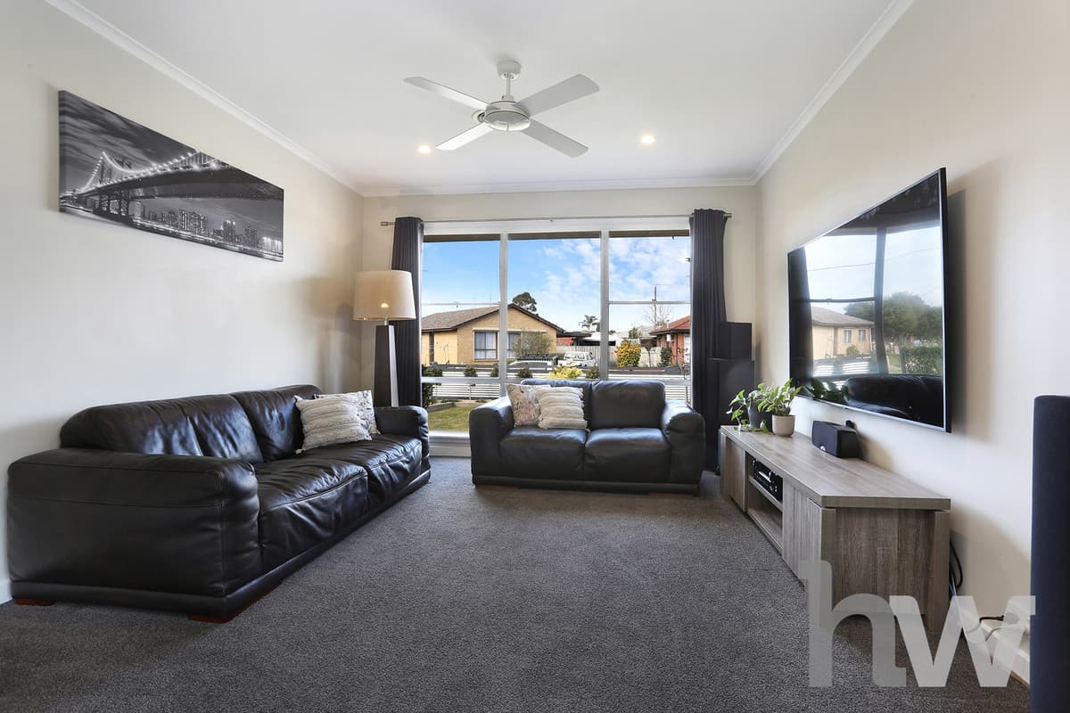 38 Hitchcock Street, BREAKWATER VIC 3219, Breakwater - Thumbnail 3