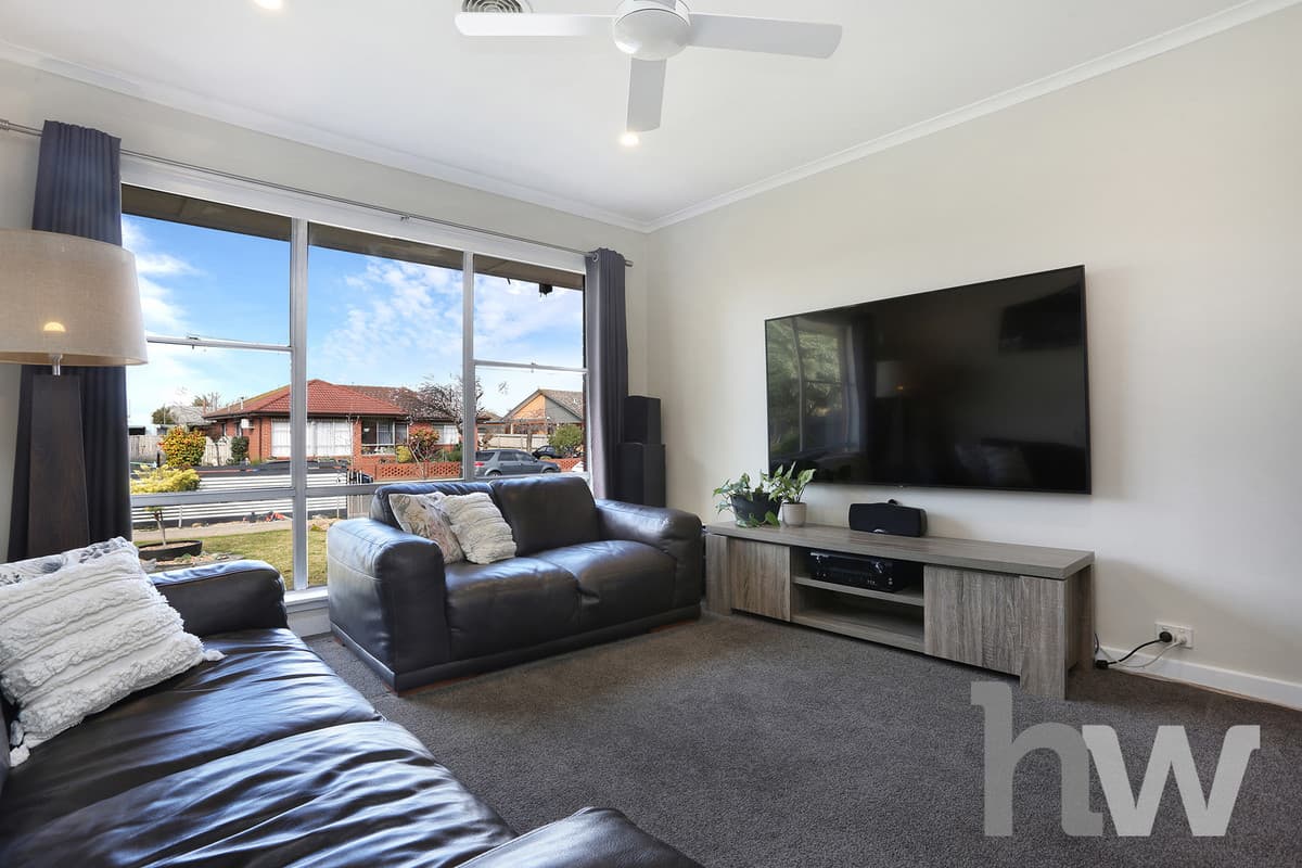 38 Hitchcock Street, BREAKWATER VIC 3219, Breakwater - Thumbnail 4