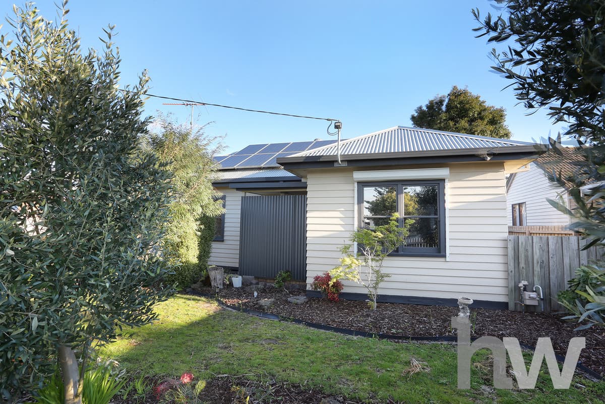 38 Townsend Road, ST ALBANS PARK VIC 3219, St Albans Park - Image 1