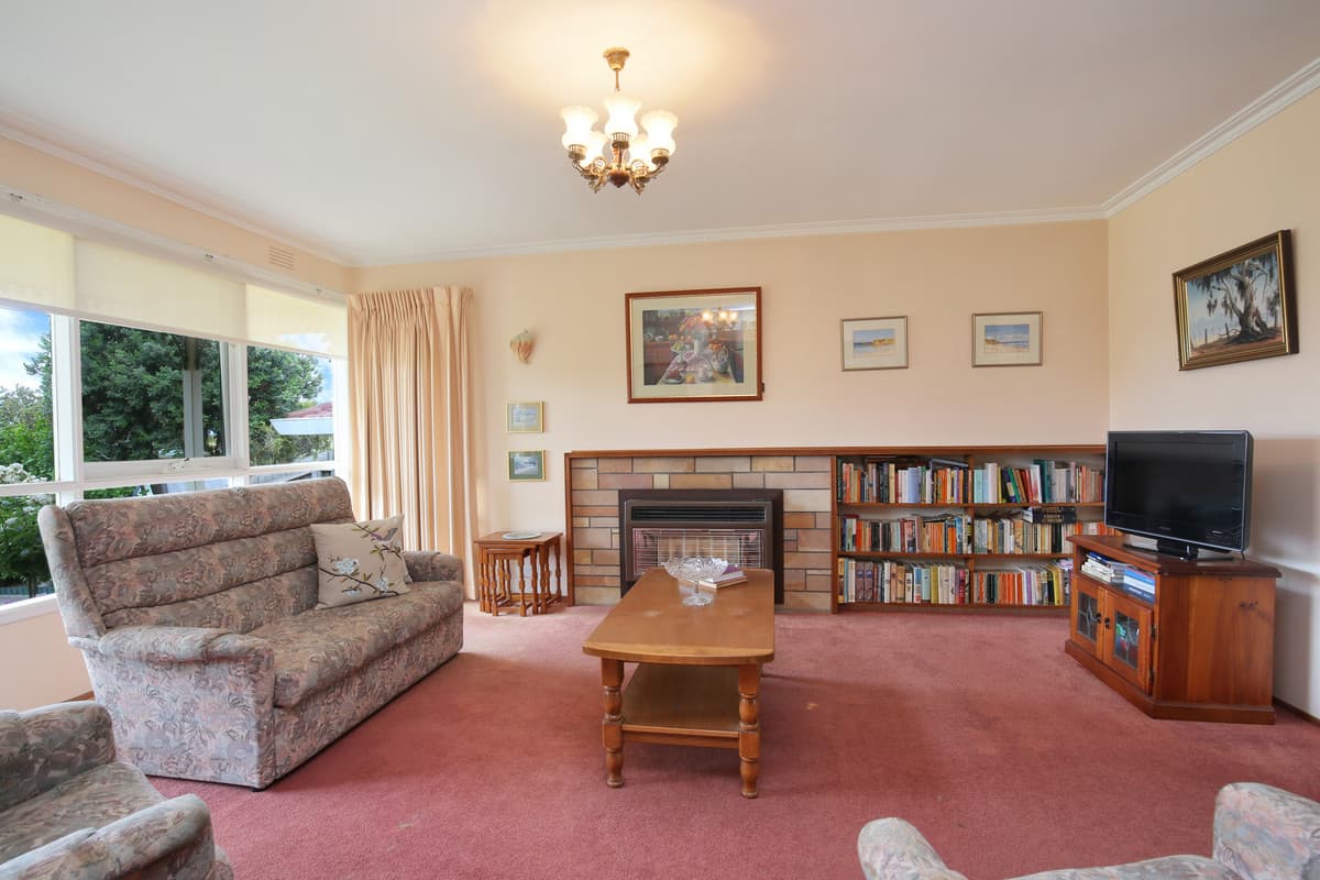 27 Durran Street, ST ALBANS PARK VIC 3219, St Albans Park - Thumbnail 3
